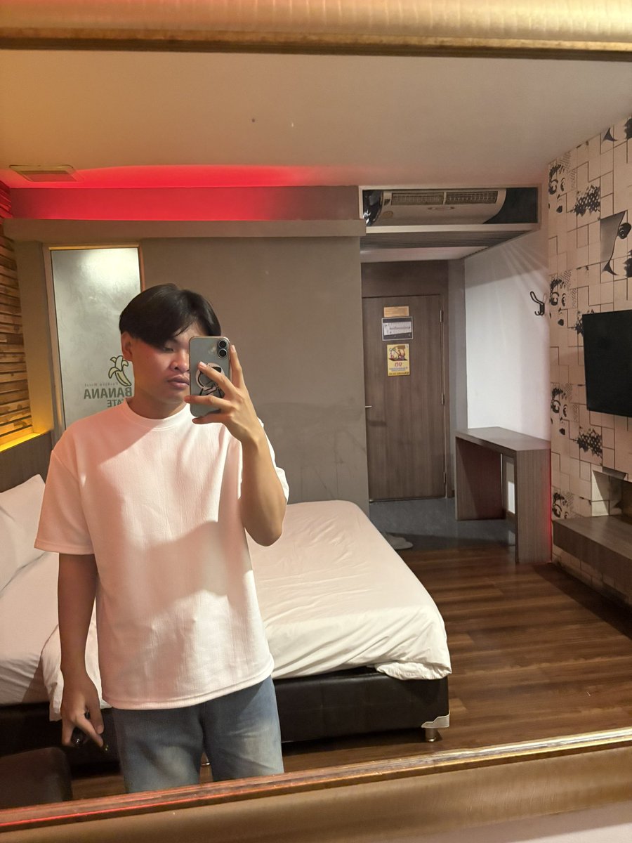 บักหำน้อย tweet media