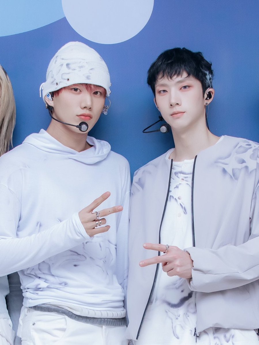 탁즁.zip tweet media