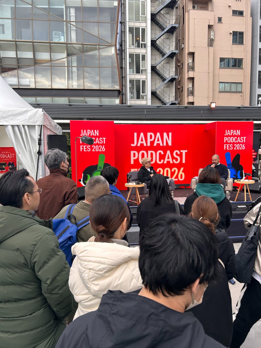 ／
STAGE2⃣で
【東京とクリエイティブと】
のトークがスタートしました📢
＼

🎙🎙🎙

東京クリエイティブサロン統括ディレクターの杉山央と、ファッションからアートまで活動の幅を広げるTOMO KOIZUMIさんが対談。