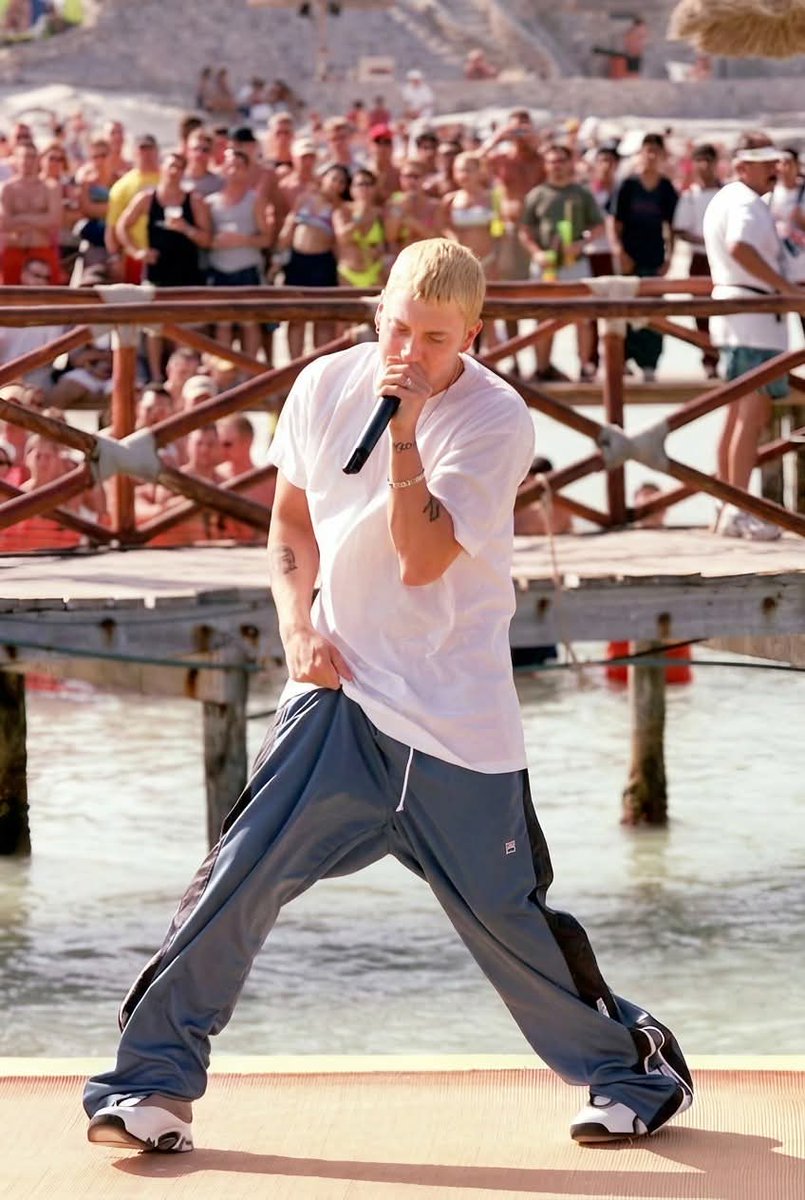 Truethingz™️ tweet media