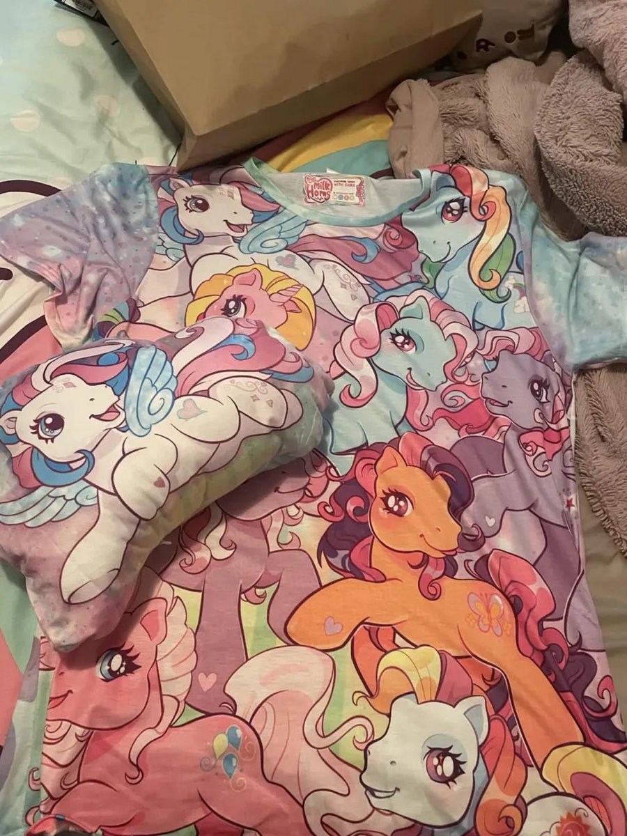 🪽Marslie tweet media