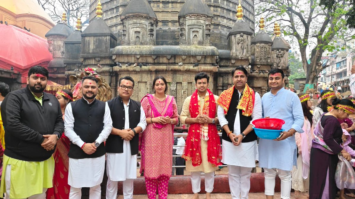 Tejasvi Surya tweet media