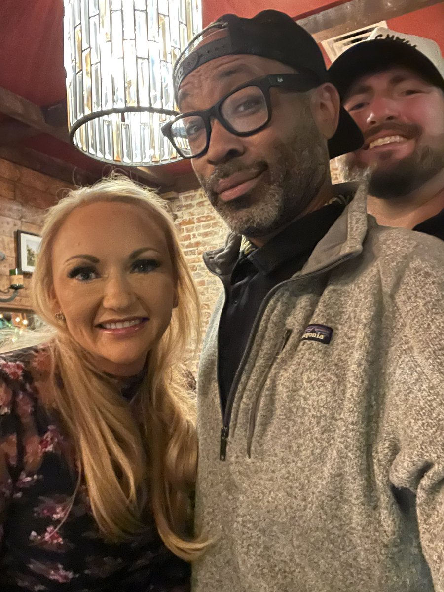 WayneNada tweet media