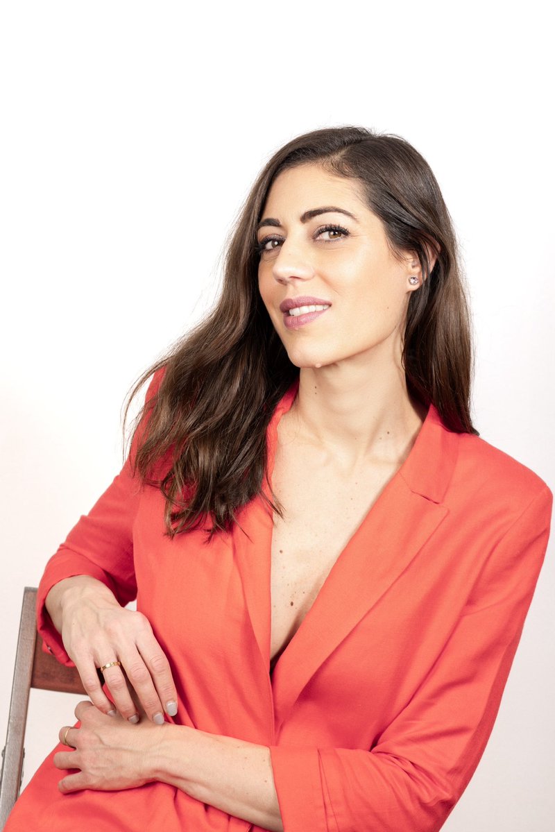 Nalya_officiel's tweet image. Bonjour et bon dimanche ☀️🎵🎶

Aujourd’hui, vous pouvez écouter #TesMotsBrillent entre 13h00 et 16h00, puis entre 16h00 et 19h00 sur #LRdR. Bonne écoute et bises à tous 🎧💋

lrdr.radioweb.co/players-3