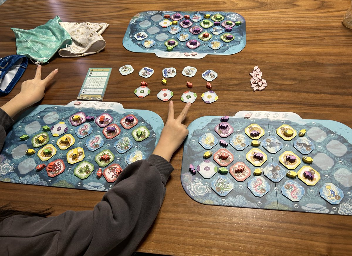 ケロン tweet media