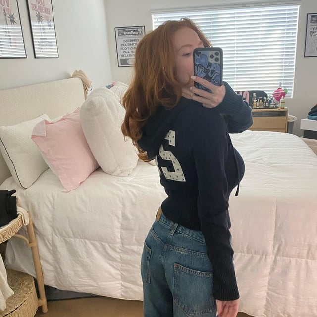J_Willy2025's tweet photo. #FrancescaCapaldi #RedHead #TeenModel #Busty #Curves #SchoolGirl #Actress #ItalianAmerican https://t.co/lTgk1rTCHm