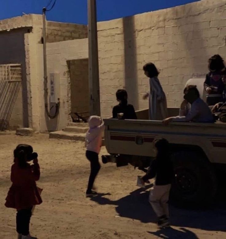 تـايقر tweet media