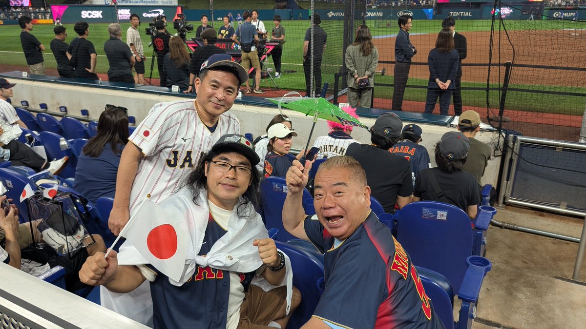 ロッチ 中岡🏑 tweet media