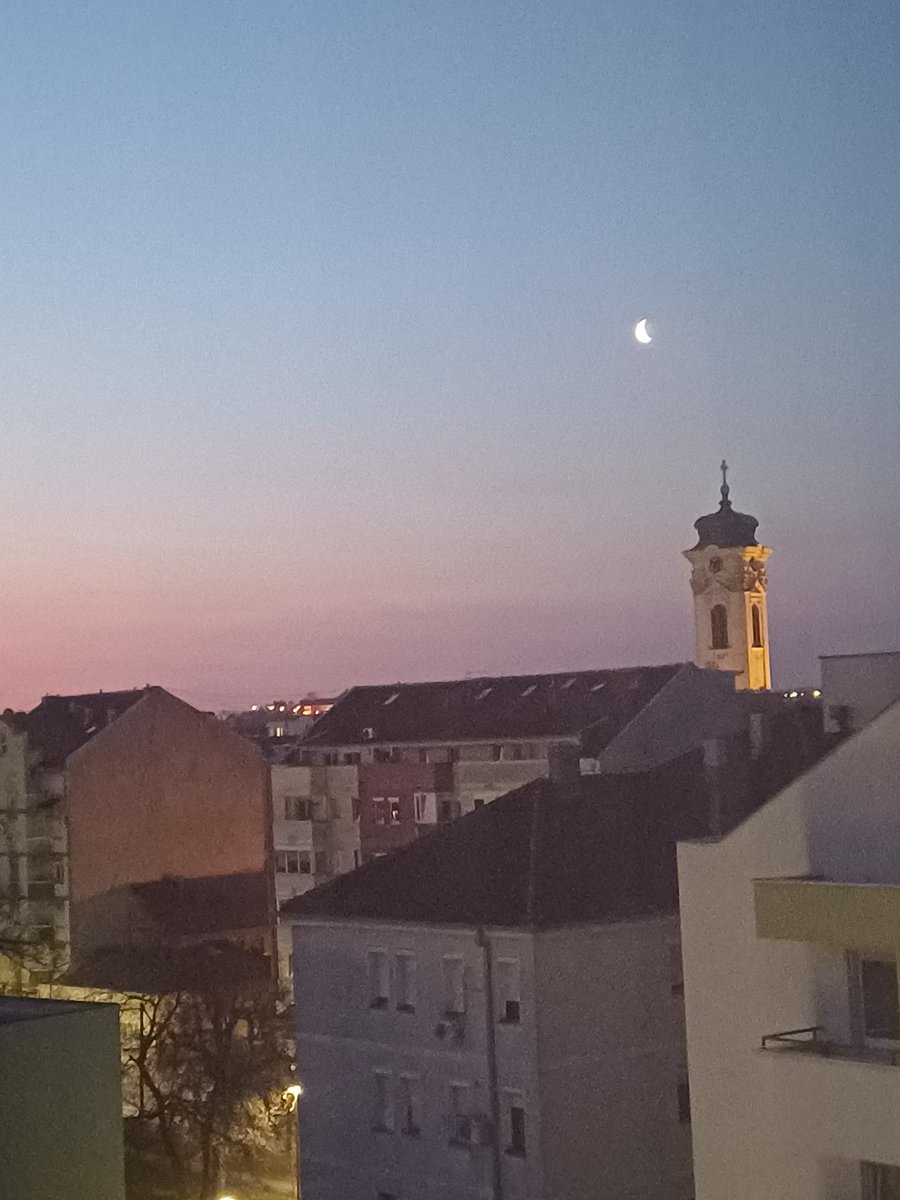 Svitanje...❤️💙🤍