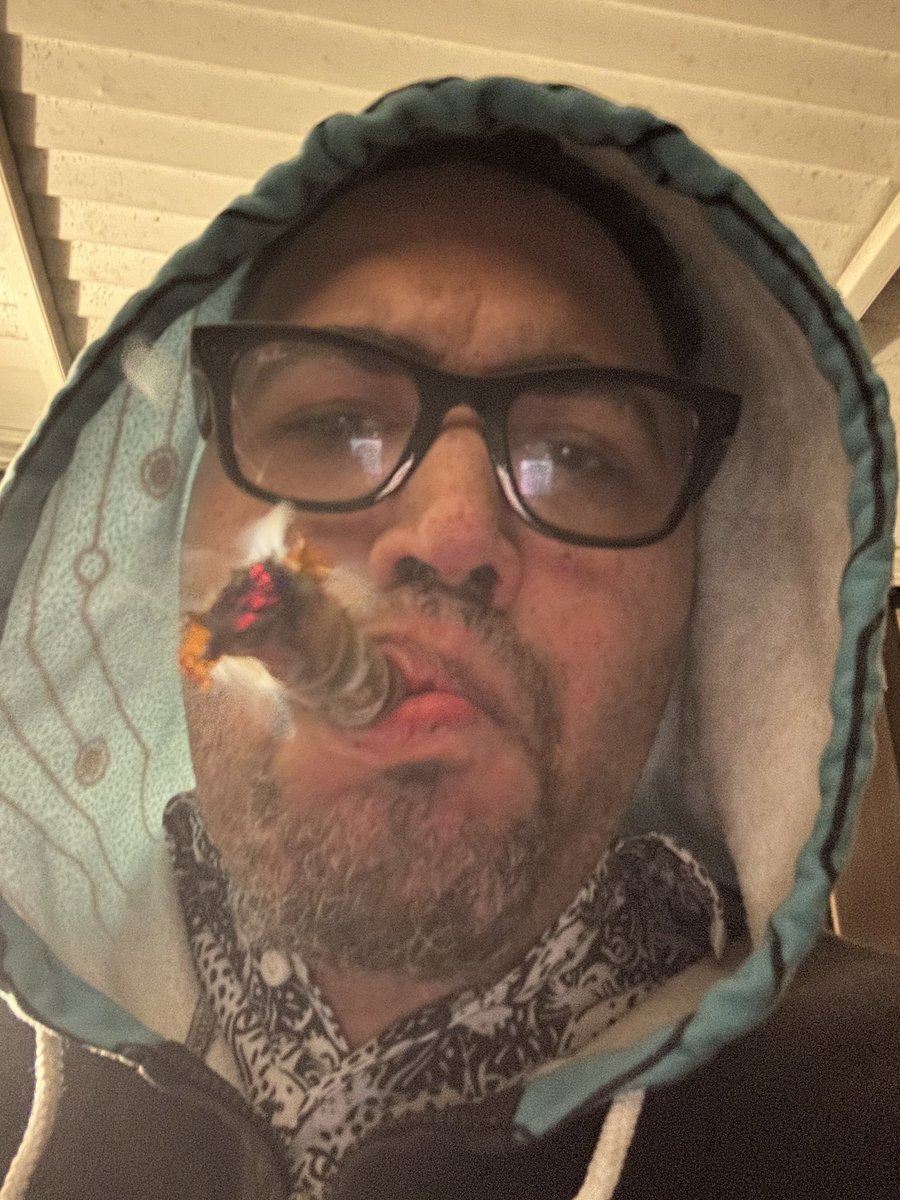 ℭlown℘rince🇺🇸🌑🎭 tweet media