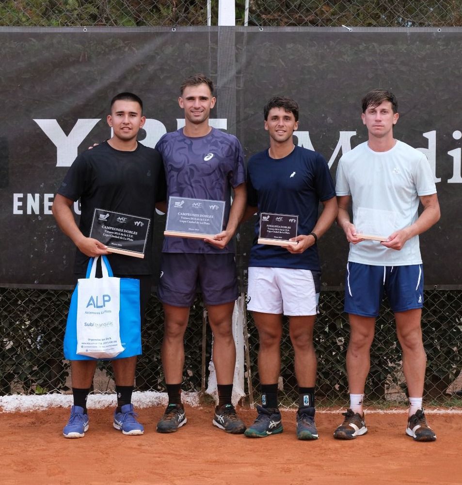 puppotenis's tweet image. Final #ITFM15 #LaPlata
Juan #Estevez vs. Bruno #Fernández (BRA)

Campeones dobles: Tadeo #Meneo y Manuel #MouilleronSalvo a Julián #Cundom y Alejo #Lingua 6-7 (7) 6-4[10-6

📷 #TenisClubLaPlata