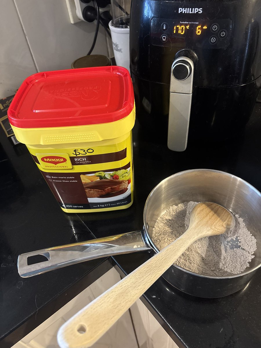 Vanilla Slice Boy tweet media