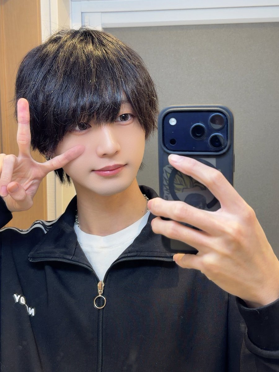 さいひろ tweet media