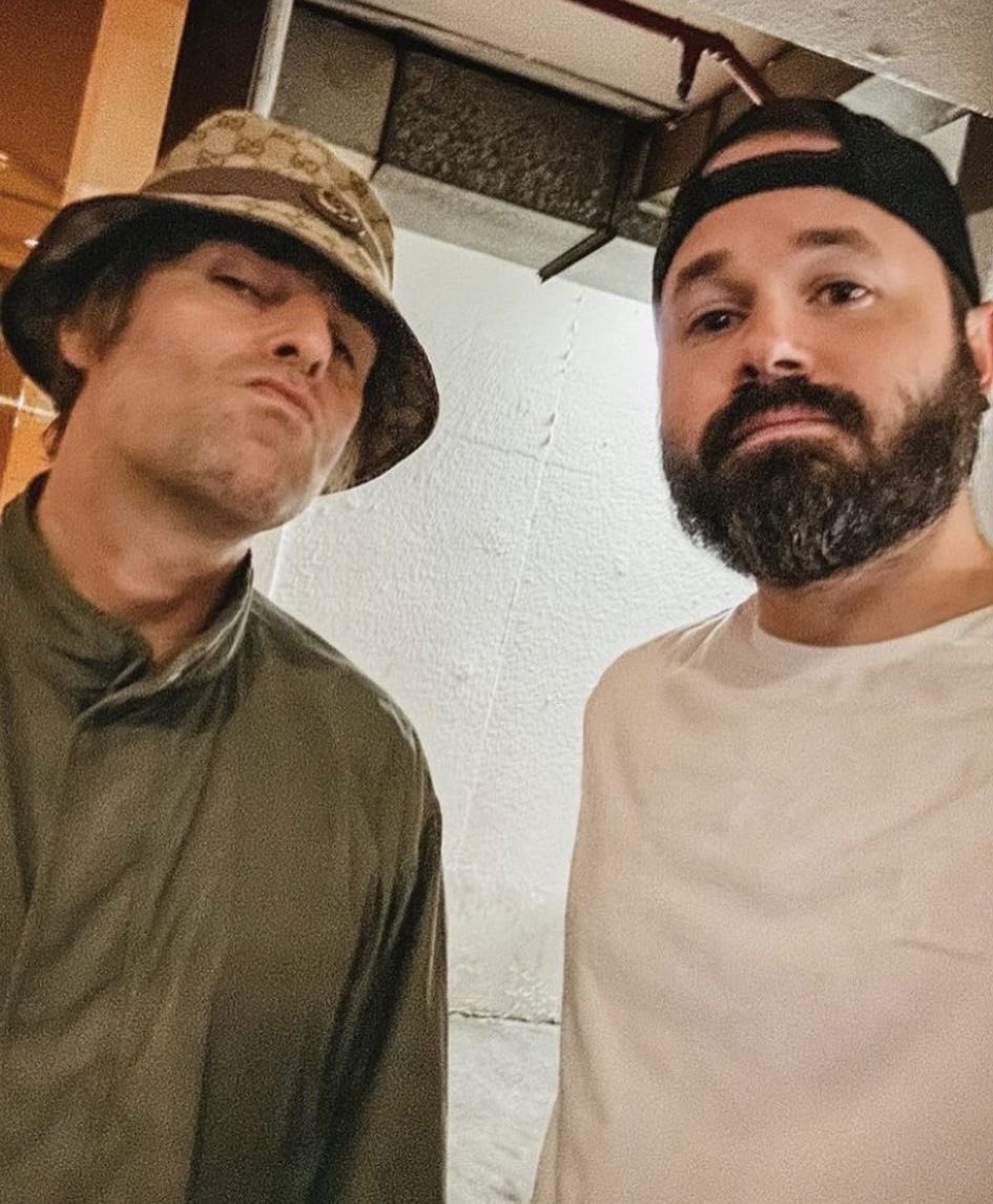 nina sloan⋆⭒˚.⋆ SAW OASIS tweet media