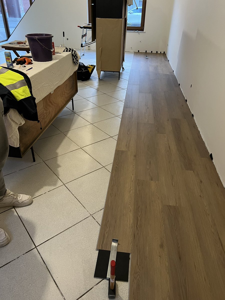 mikey 🩶 tweet media