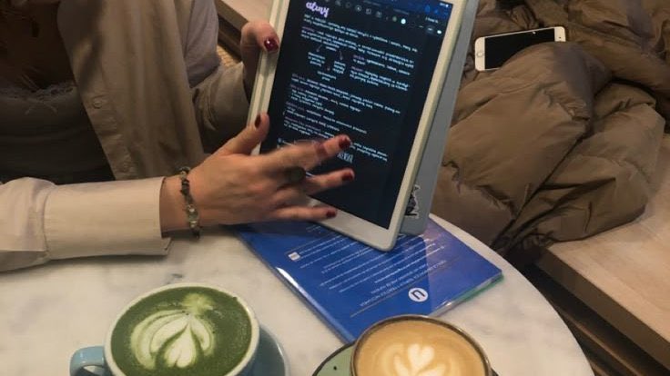 _hearthesewords's tweet photo. cafe studies https://t.co/d7kJBHt5Mx