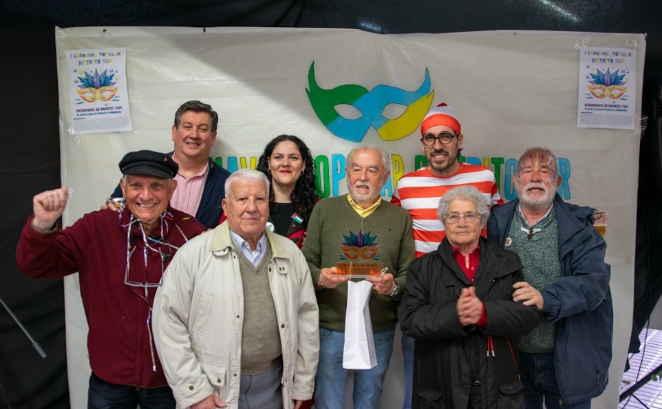 IU Sur🔻 tweet media