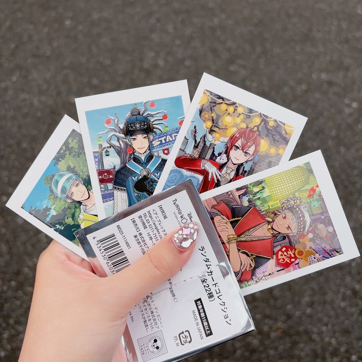 ruru__03's tweet photo. ツイステ展 ランダムカードコレクション交換

譲：リドル ジェイド フロイド カリム

求：ラギー 
決まり次第、セベク ヴィル ルーク

現地交換のみ https://t.co/QBTa83V7Ti
