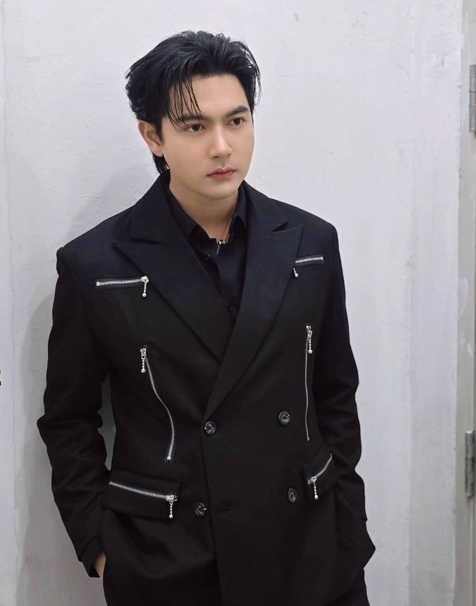 Sirirat92014244's tweet photo. พร้อมครับ
GRAND OPENING URANUS X KEM

#พี่เข้มที่ยูเรนัสแจ้งวัฒนะ https://t.co/B16cYIW1Qg