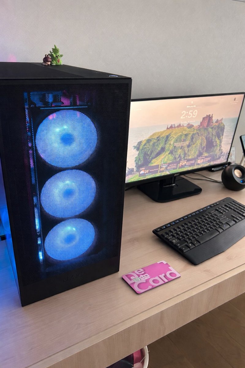 Happykarp tweet media