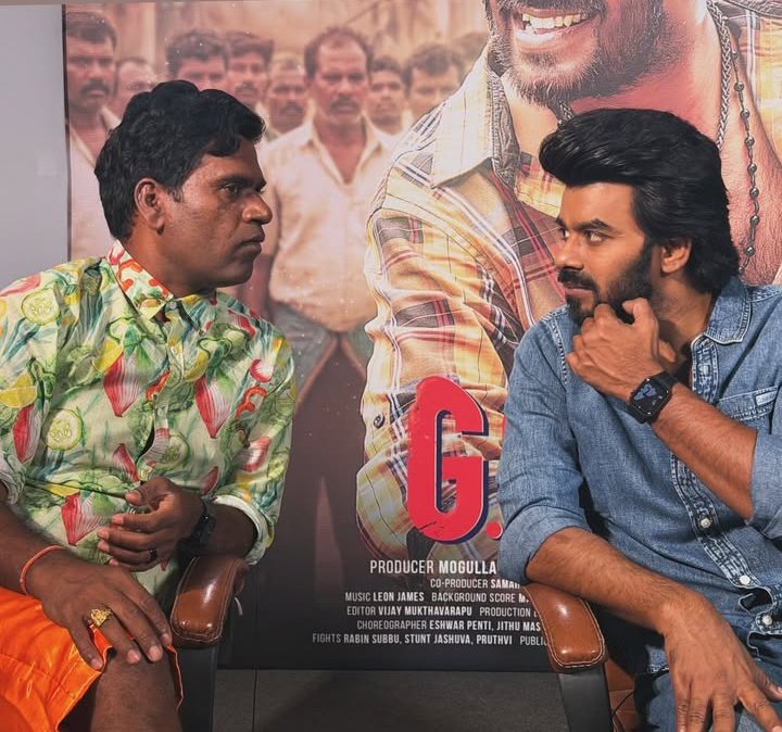 TeamSudheerFC's tweet photo. Another Interview loading with the #BithiriSathi Garu💥
#GOATTheMovie promotions in full swing ⚡
#GOATOnMarch26th @sudheeranand https://t.co/mMaDfaLNgQ
