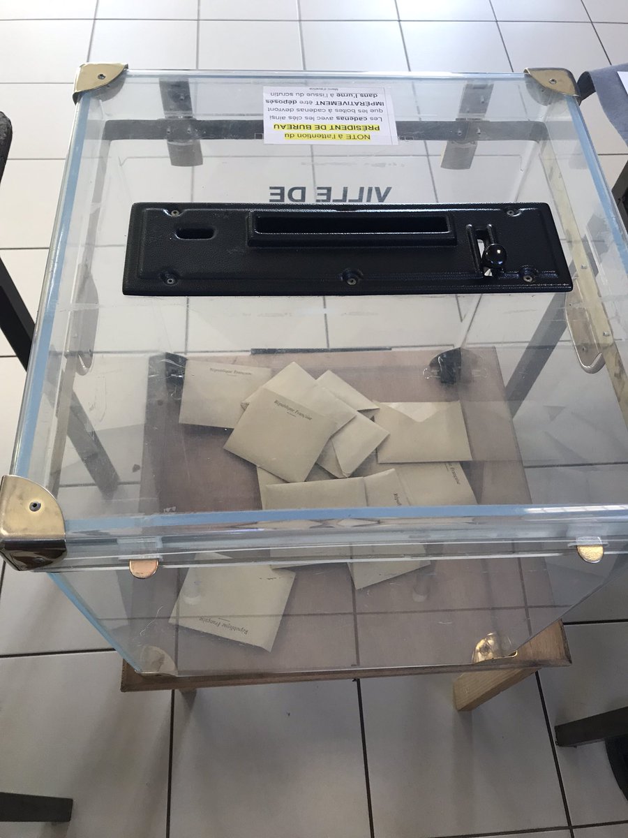 FelideaLibri tweet media