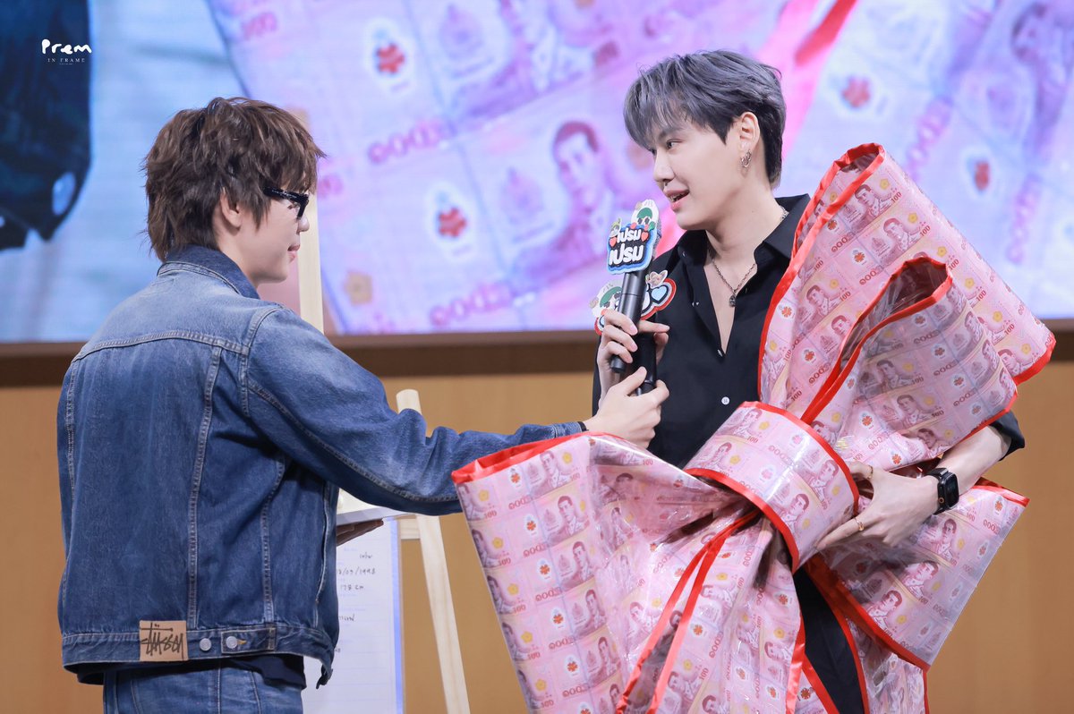 𝐩𝐫𝐞𝐦_𝐢𝐧_𝐟𝐫𝐚𝐦𝐞 tweet media