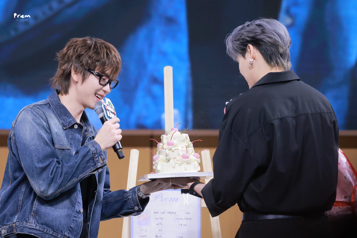 𝐩𝐫𝐞𝐦_𝐢𝐧_𝐟𝐫𝐚𝐦𝐞 tweet media