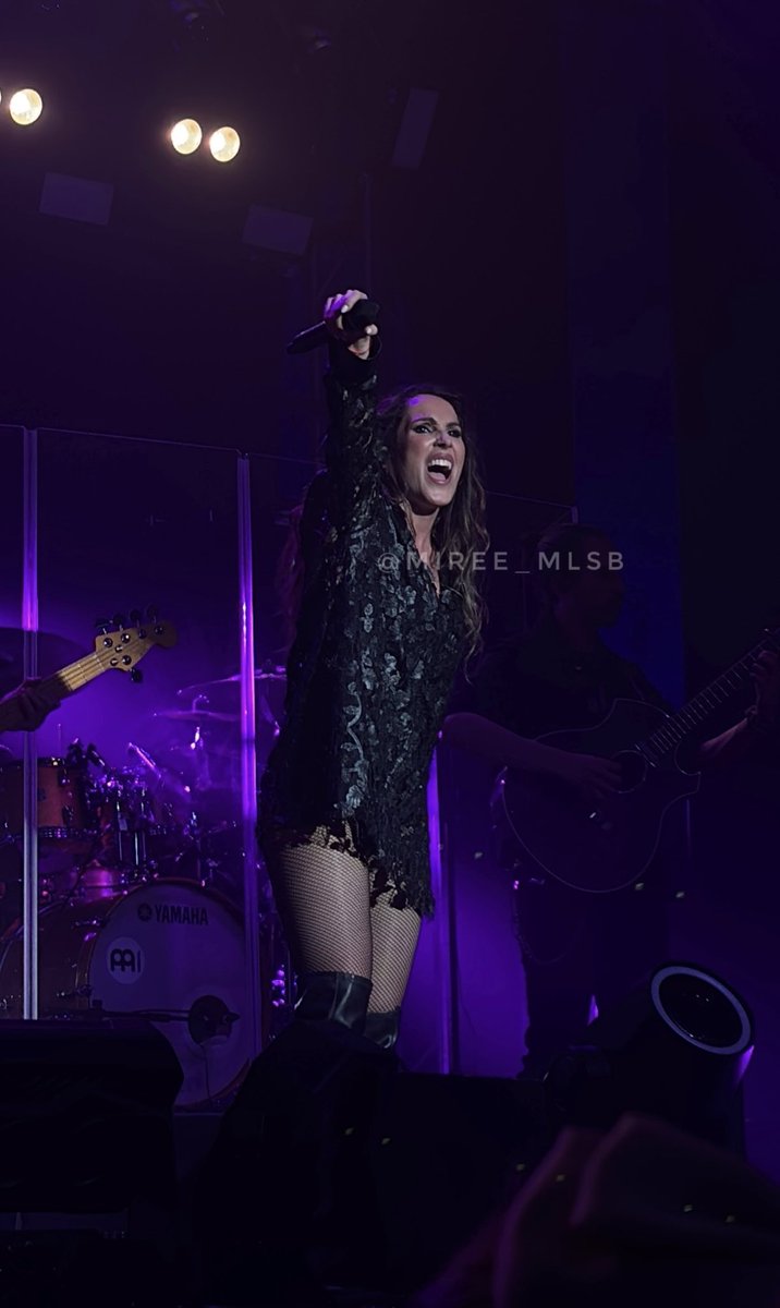 mireia carmona tweet media