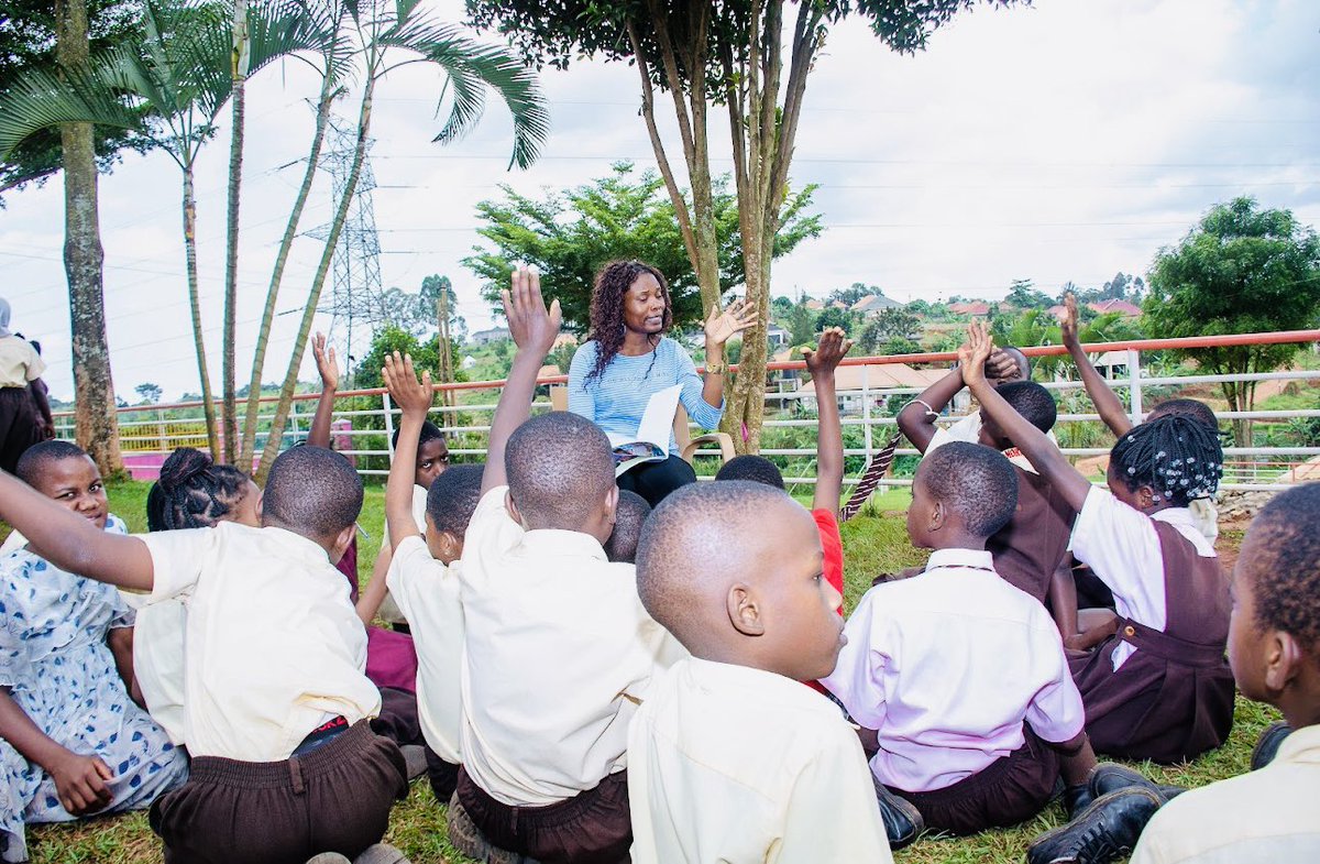 U.S. Exchange Alumni Uganda tweet media