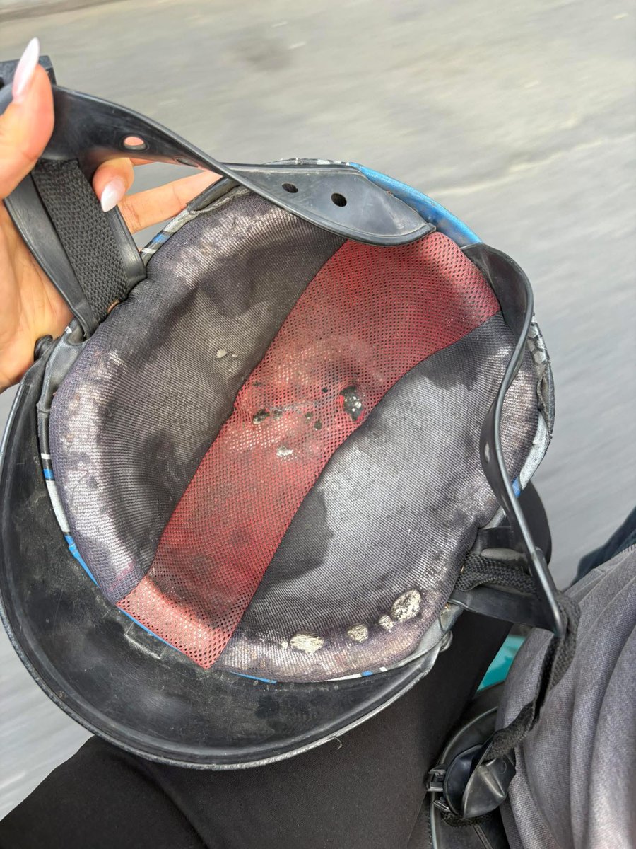 เฮียขับรถ tweet media