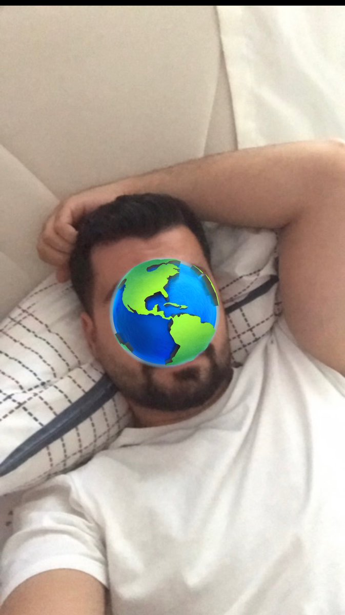 Hava kapalı ve haftasonu olunca bu saate kadar yatakta oluyorsun
Günaydın