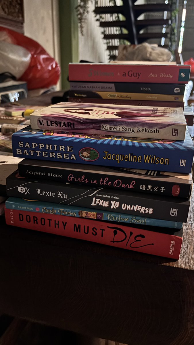 𝒎𝒐𝒏𝒂 ౨ৎ tweet media