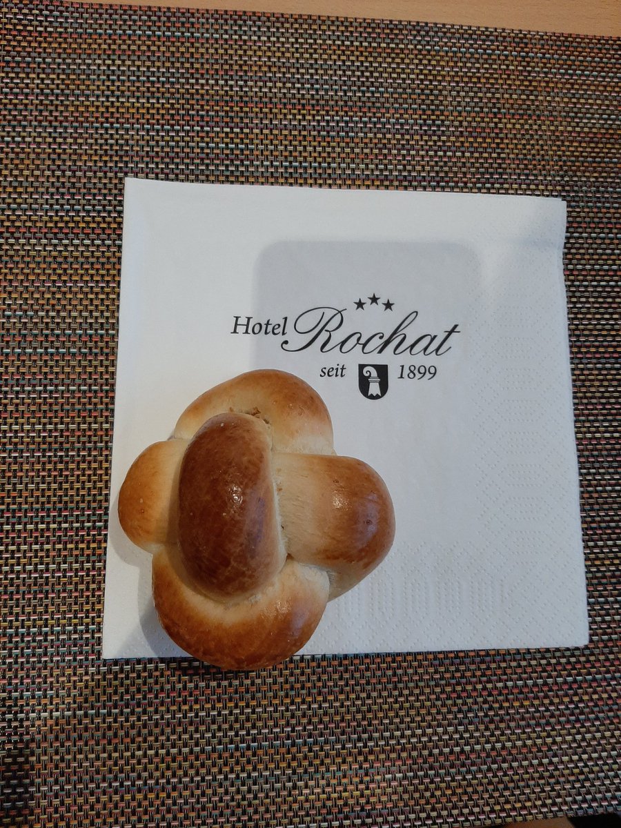 Basel hin und wieder ist mehr als okay.
<a href="/gerhardpfister/">Gerhard Pfister 🤍💙💛</a> <a href="/nicolebarandun/">Nicole Barandun</a> <a href="/BirgitOstertag/">Birgit Ostertag</a> <a href="/patrickjauch/">Patrick Jauch</a> <a href="/NeuhausC/">@Neuhausc</a> <a href="/Blitzsche/">Daniel Fritzsche</a> <a href="/michaelzeugin/">Michael Zeugin</a> <a href="/harrybruppacher/">Harry Bruppacher</a> <a href="/hjboesch/">Hans-Jakob Boesch</a> <a href="/FlurinCapaul/">Flurin Capaul</a> <a href="/CavegnReto/">Reto Cavegn</a> <a href="/F_Leutenegger/">Filippo Leutenegger</a> <a href="/themattmueller_/">Matthias P. A Müller</a> <a href="/fdp_zh/">FDP Kanton Zürich</a> @Mitte_zh