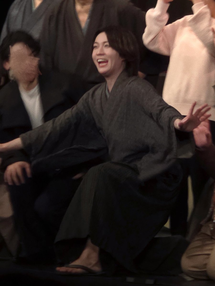 にょん tweet media