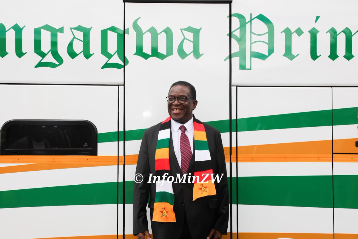 TMunengoni's tweet image. Chakanaka chakanaka hacho, President Mnangagwa vanogona basa ravo. Look at the state of our roads they are just good.  Imagine if he had 5 more years, Zimbabwe is surely going  somewhere.
#Vision2030