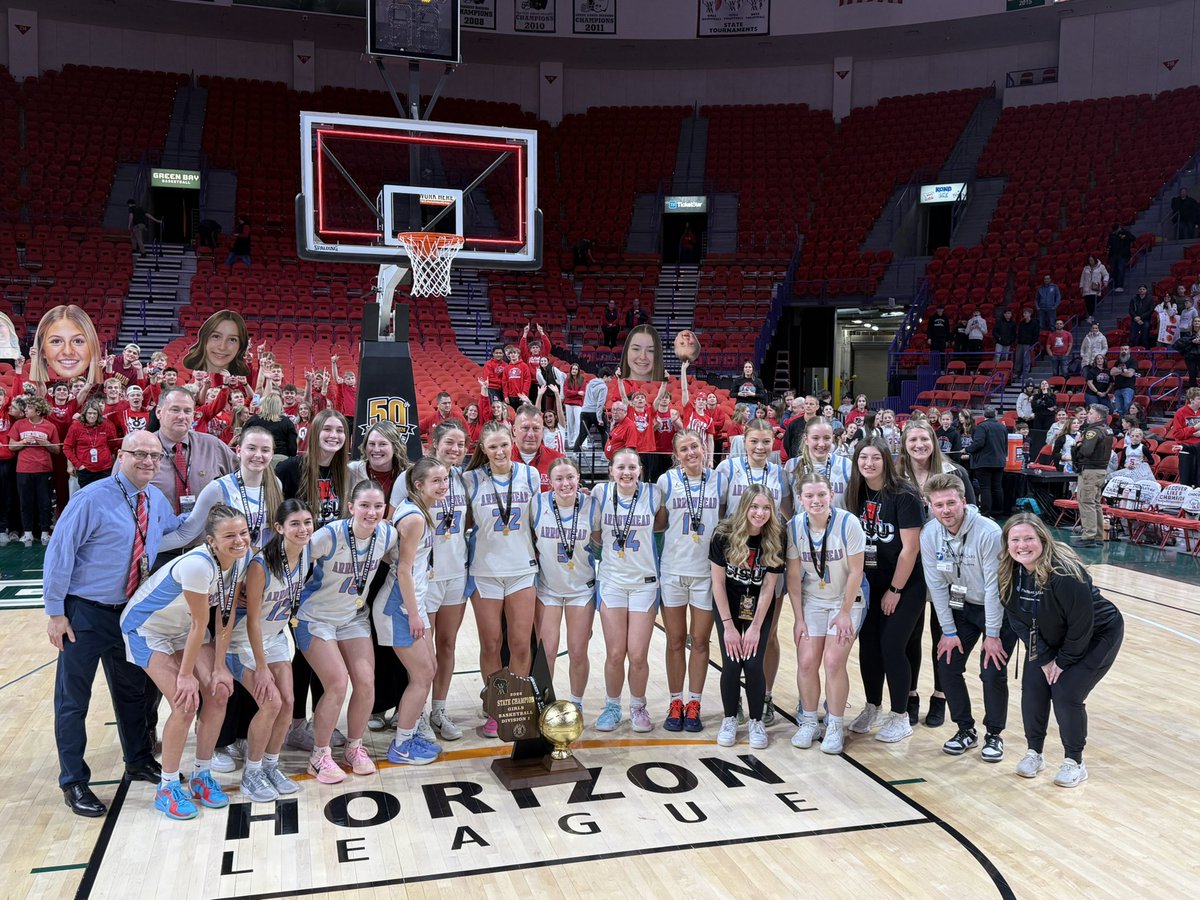 Ashley Washburn tweet media