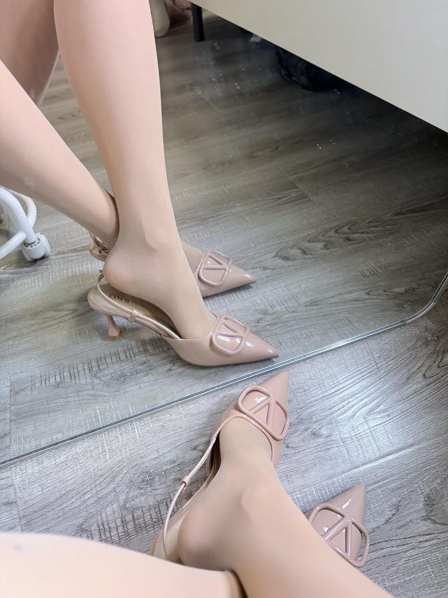 lahasilaro tweet media