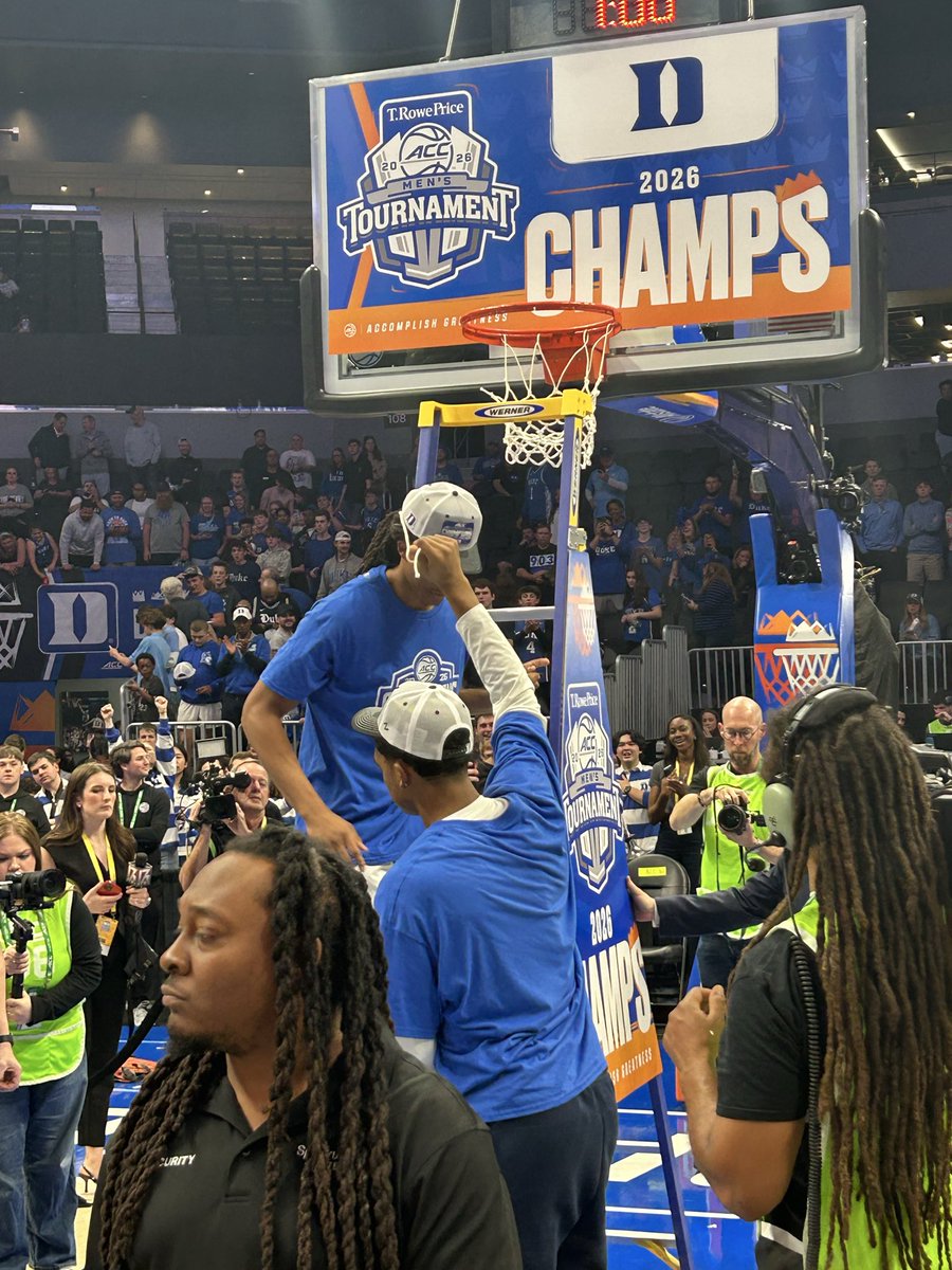 Dustin Shoe tweet media