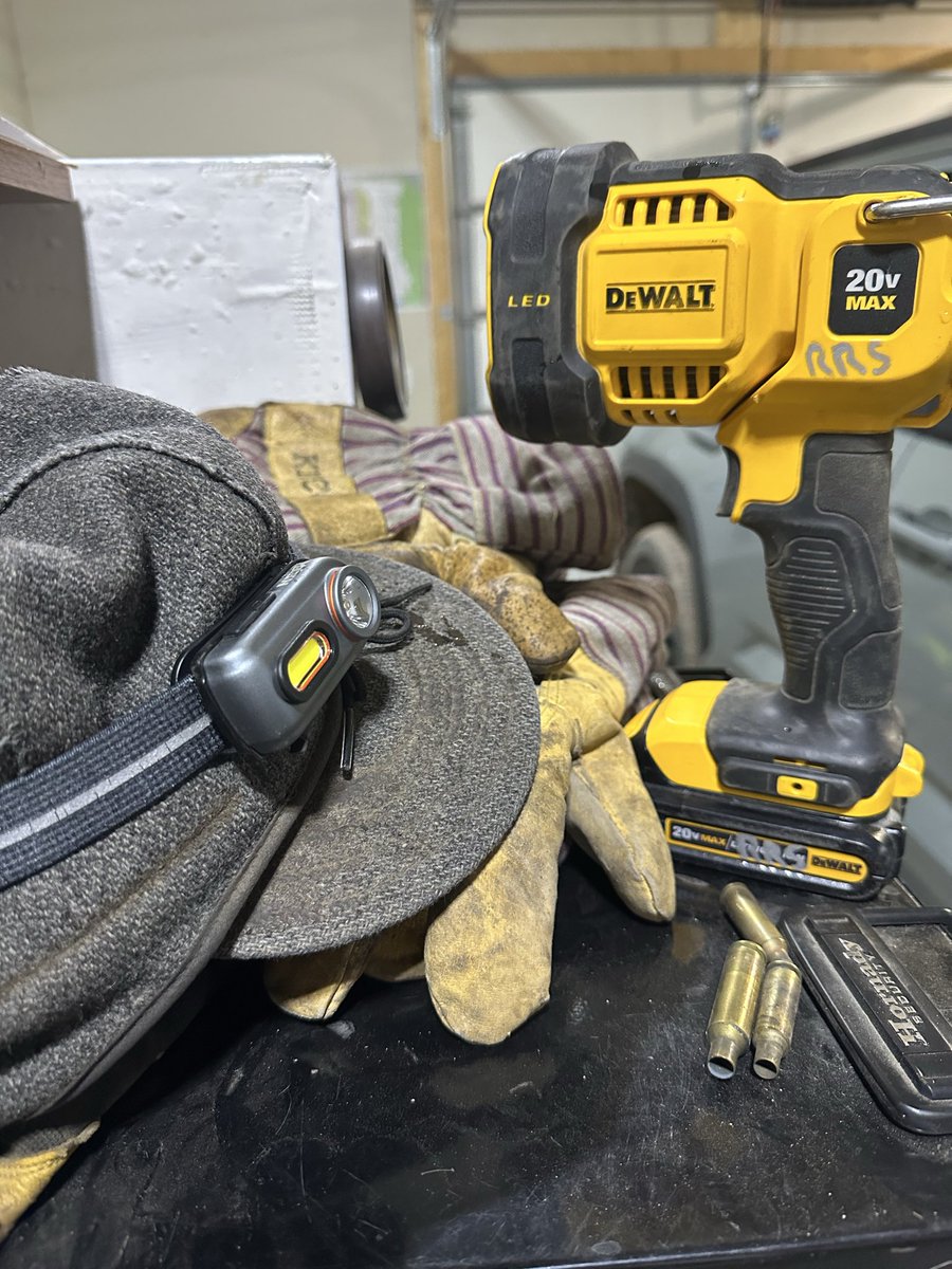 schrieferranch's tweet image. That time of year again… #justranchin #essentials