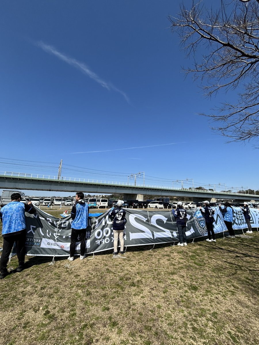 frontale_staff's tweet photo. ／
本日3/15（日）13:00～ 
多摩川河川敷に集合!!🐬
＼

東急の車窓から～東急電鉄に乗ってみんなでMUFG国立へ行こう大作戦!!～

着々と準備進んでいます。

詳細はこちら!
⏩https://t.co/em3r21Ix1I

【広報】#frontale https://t.co/AkiKipMsKp