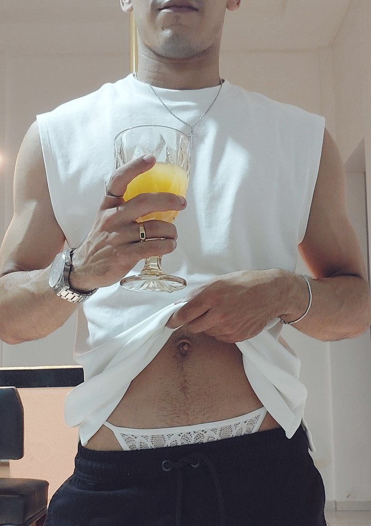 luanzito tweet media