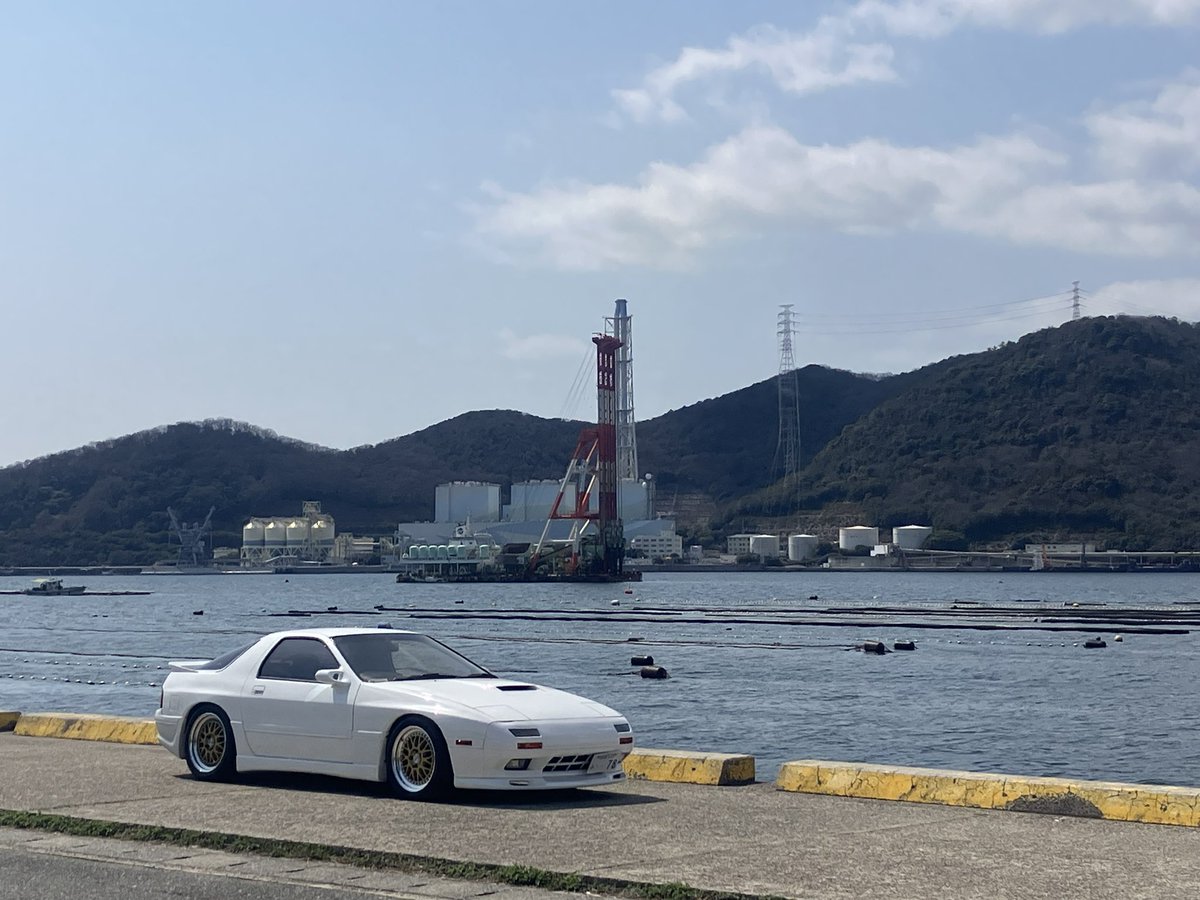 あけやん tweet media