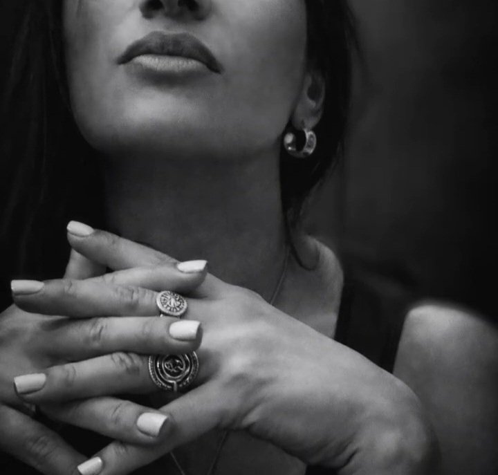 V ✌️ tweet media