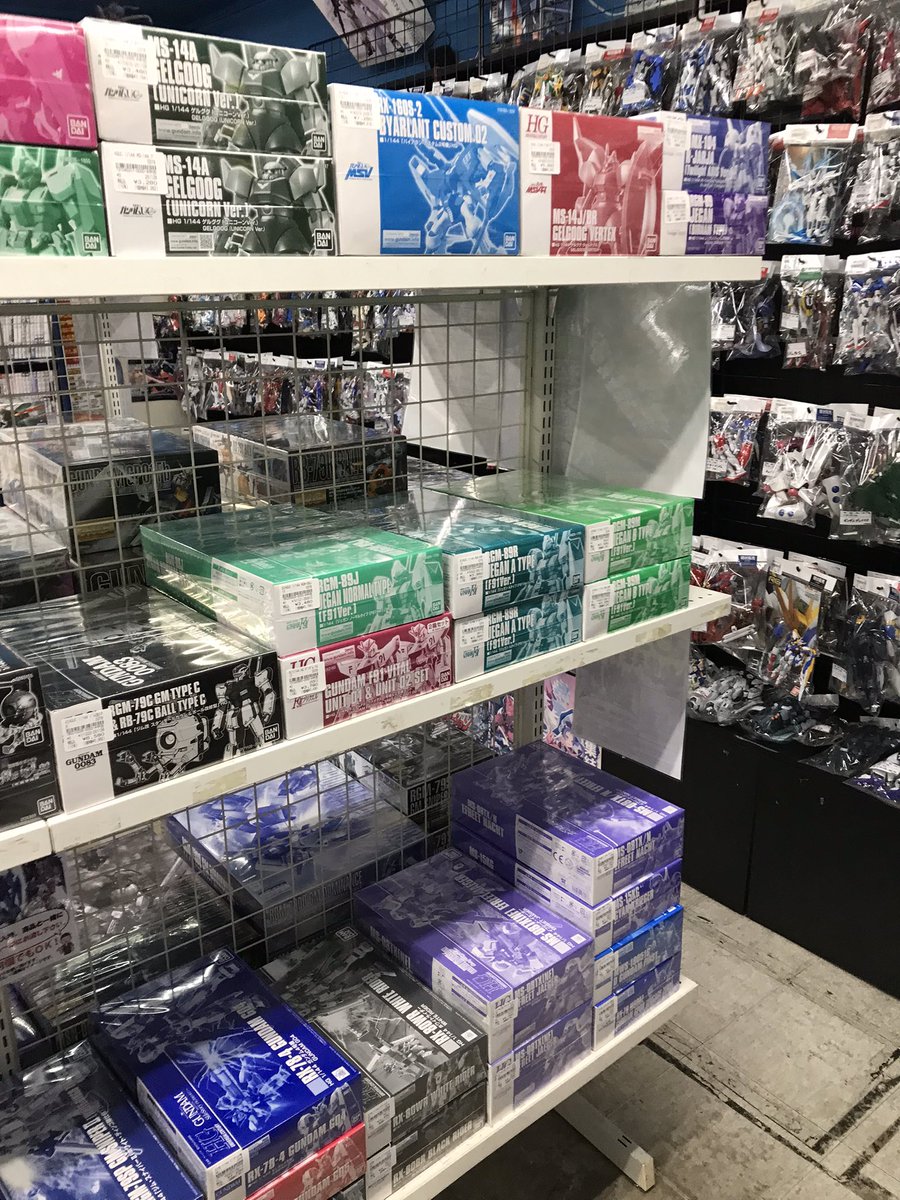 零式書店岐阜茜部店　営業中です！

お買い上げ合計1,100円（税込）購入で
中古商品全般にご利用可能な
10%OFF券プレゼント中！
翌日より使用可能です。

中古未組み立てプラモデル
完成品プラモデル
こちらも10%OFFになりますので
是非、ご利用くださいませ！

皆様のご来店、お待ちしております！