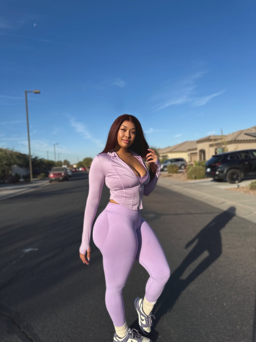 Yaniisblessed tweet media