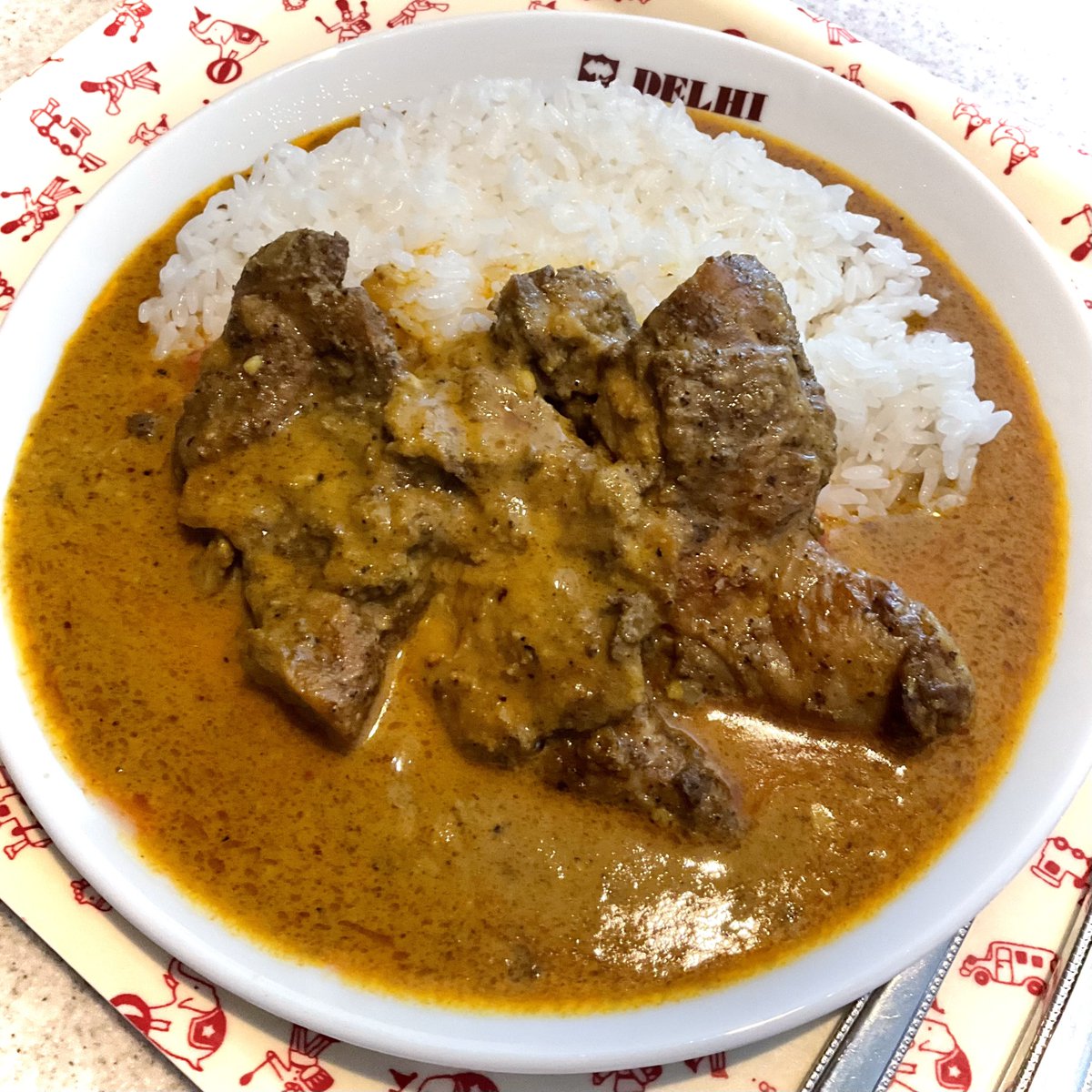 チキンハイデラバーディ🐓
骨付きの鶏肉がゴロゴロ入ってます
美味しかった！🥰
#アトリエデリー #お取り寄せ 
<a href="/DELHI_JP/">デリー</a>