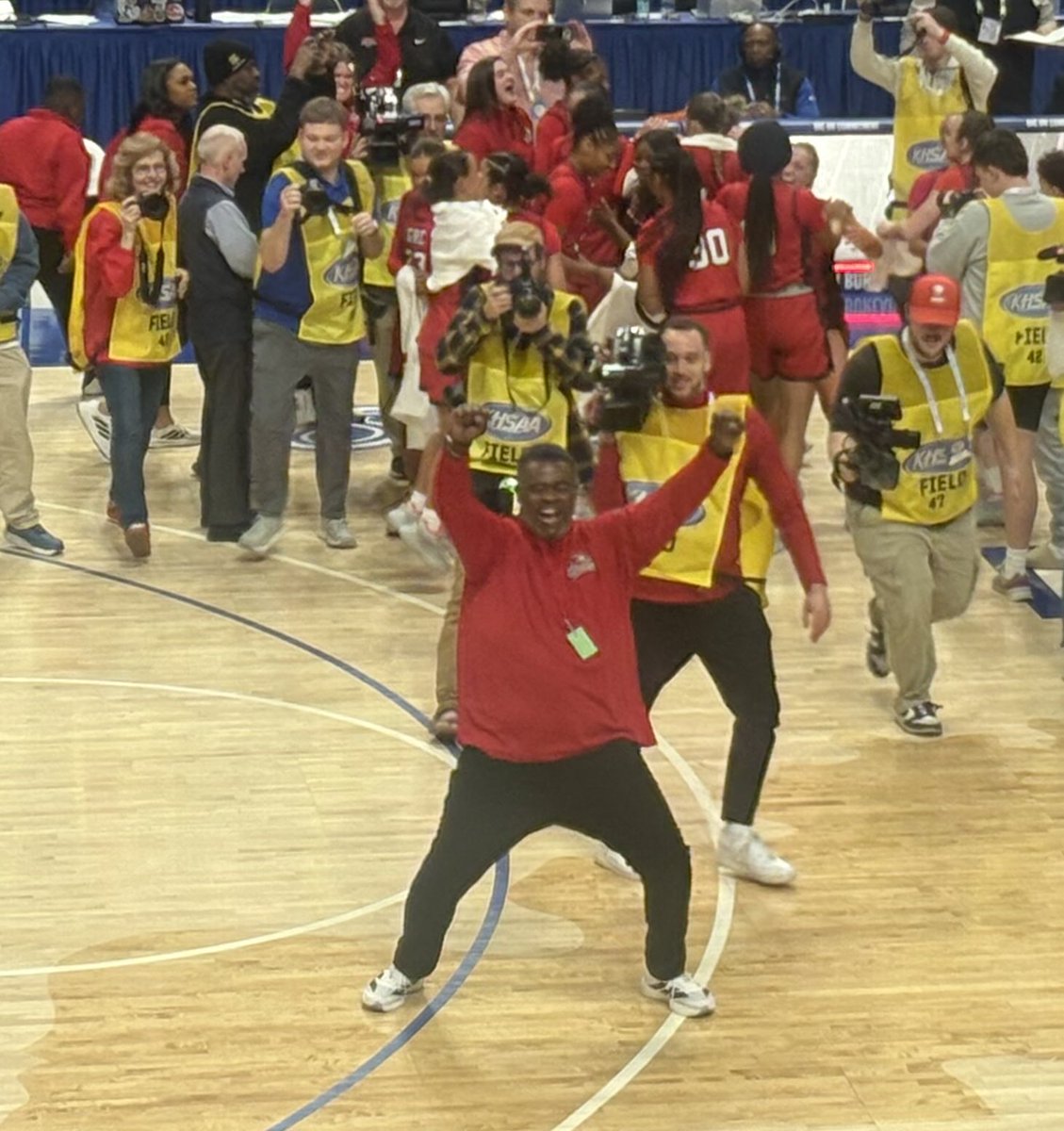 Dave Buzz Baker tweet media