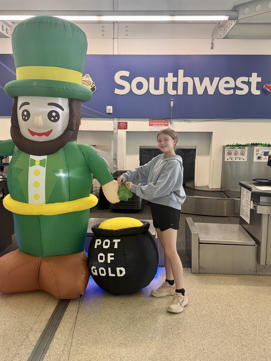 NASHVILLE by NICOLE tweet media