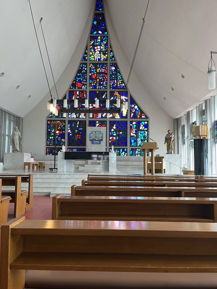 En un lugar donde el culto al budismo es la religión más profesada, Dios envió a San Francisco Javier para hacer aún más universal su Iglesia. 

“Que no se pierda ninguno” 

En Kioto (Japón) catedral de Kawaramachi (Iglesia católica) ❤️‍🔥